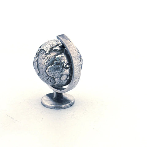 Globe Silver Statue 3oz